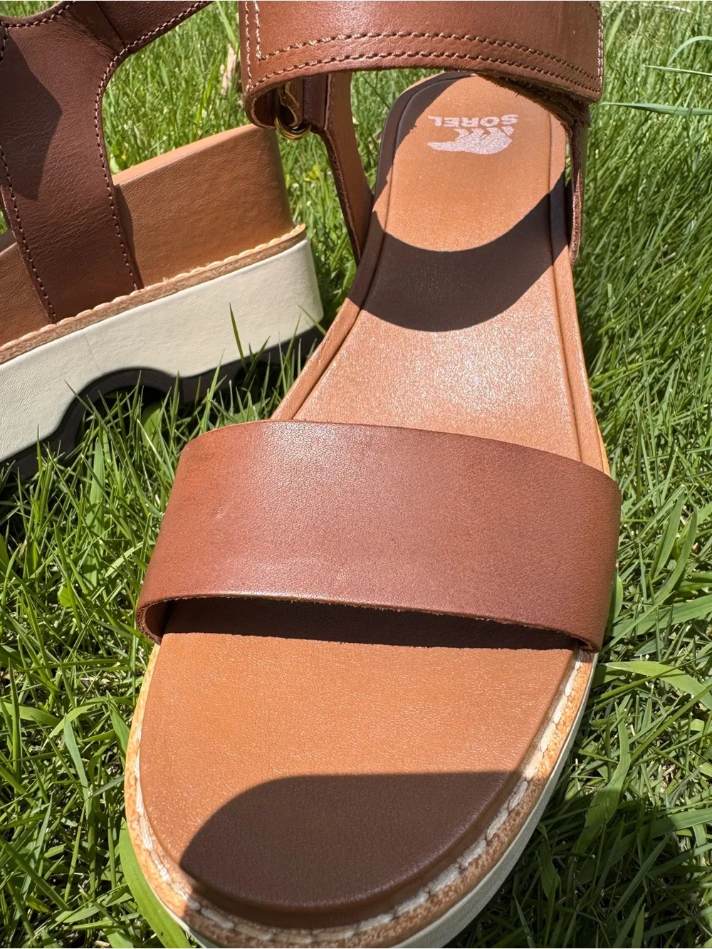 Sorel Joanie IV Y Strap Tan Leather Wedge Platform Sandals 9M